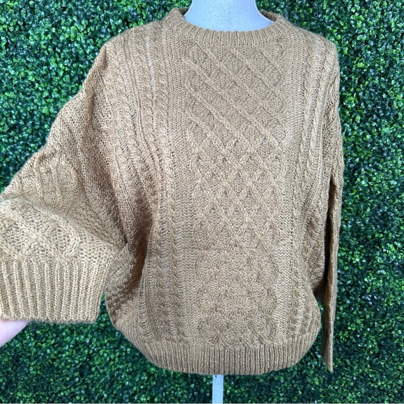 Nwt oversized Cali Be Women's Cable Knit Sweater - Brown - Picture 8 of 13